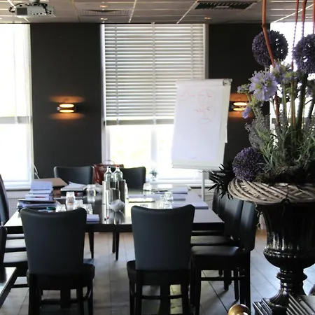 T维胡伊斯酒店 Beusichem