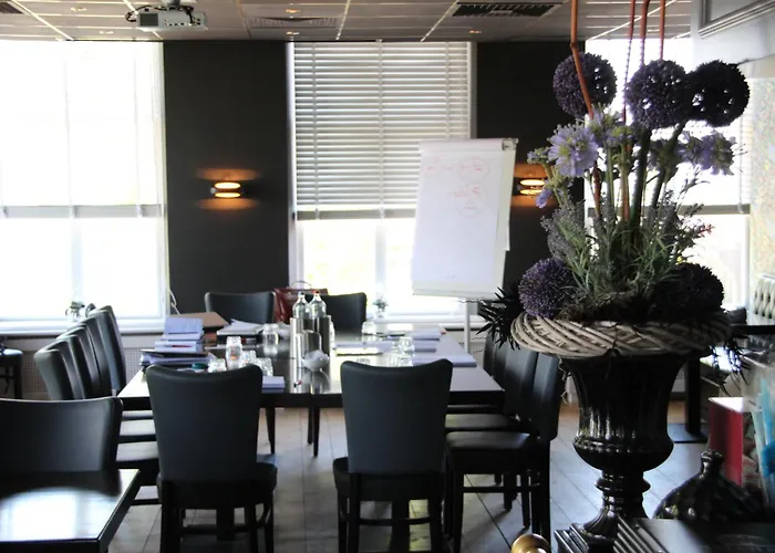 T维胡伊斯酒店 Beusichem