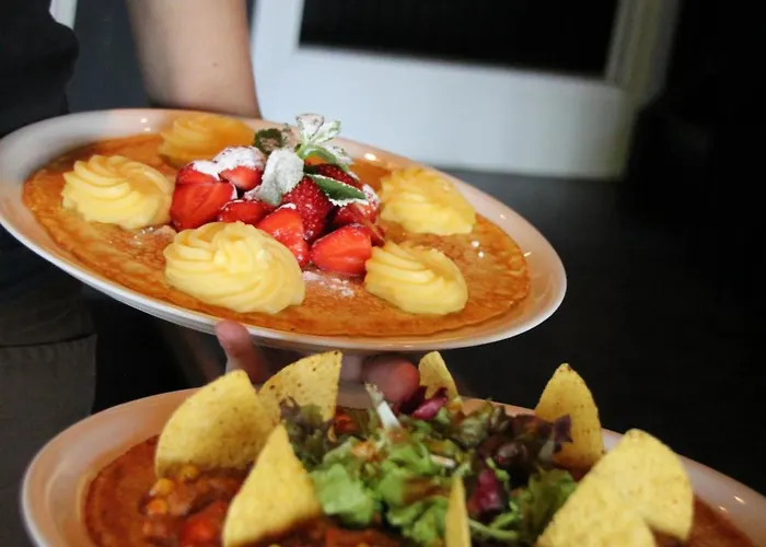 T维胡伊斯酒店 3*